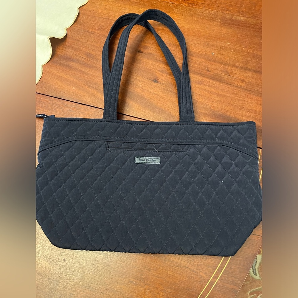 Vera Bradley quilted microfiber tote/purse. Navy color/ floral lining
